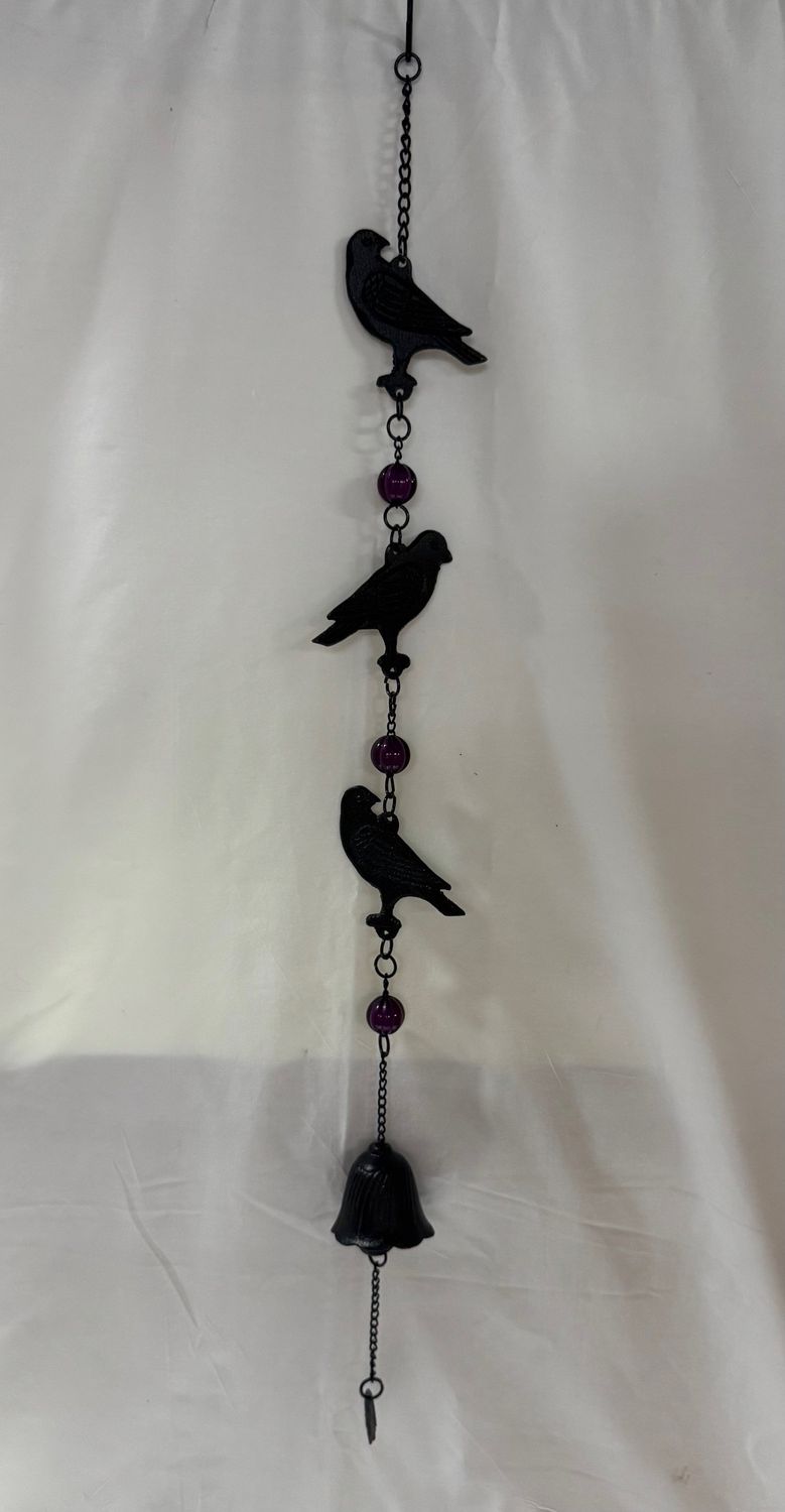 Metal Hanging Crow Chain w/Bell