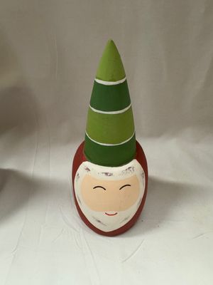Wood Santa Head w/Cone Hat Med