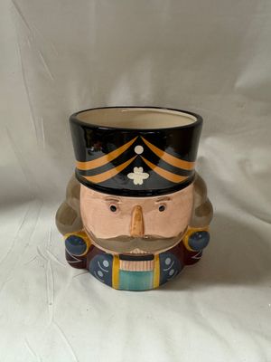 Ceramic Nutcracker Vase - Black