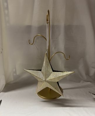 Iron Hanging Star Whitewash Lg