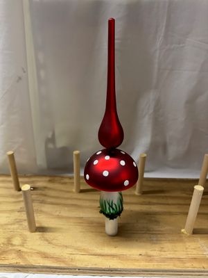 Glass Tree Topper - Mushroom