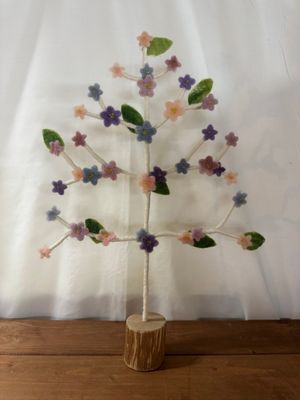 Spring Felt Tree w/Flowers - Lg