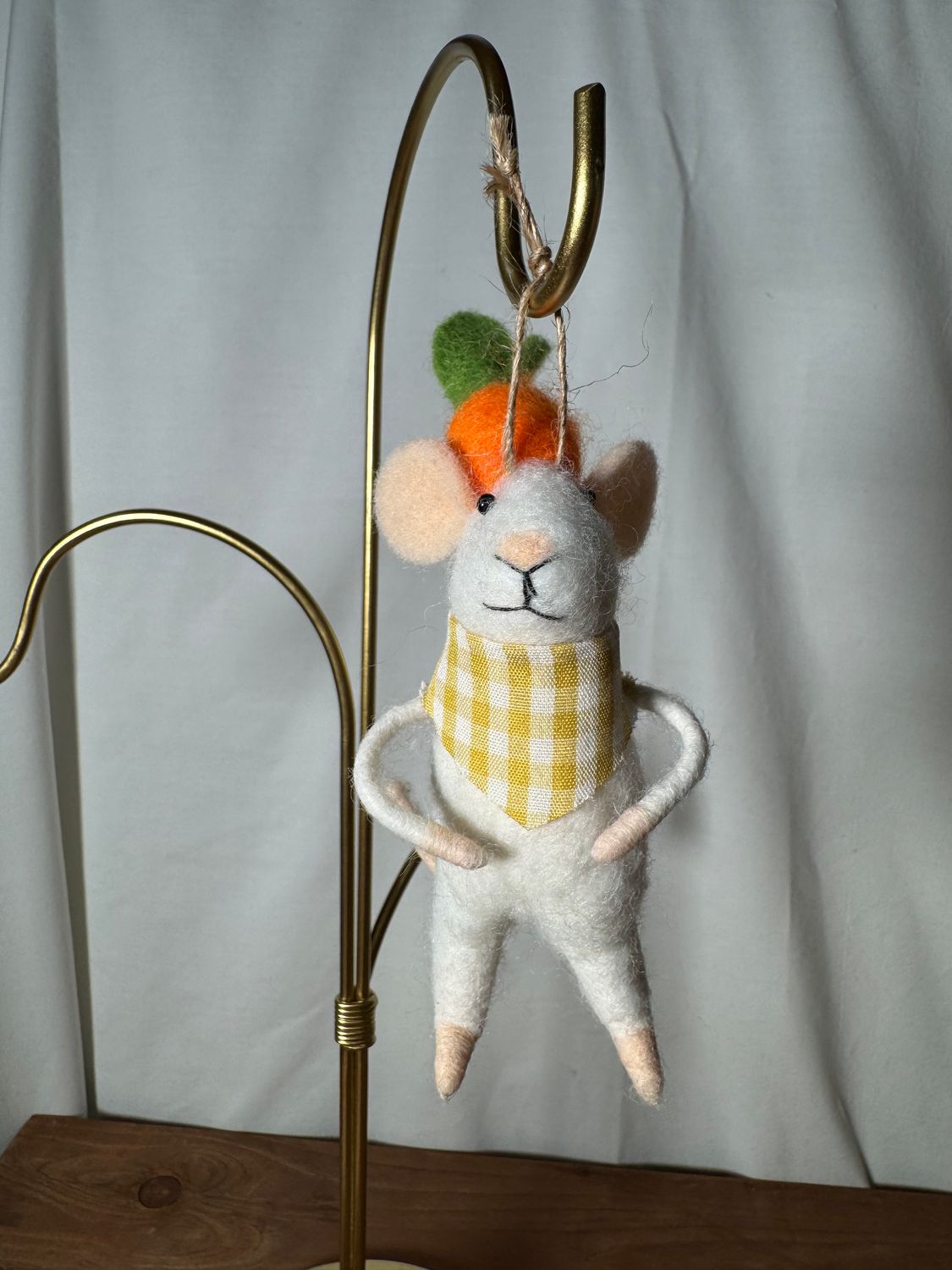 Felt Mouse w/Carrot Hat Ornament Felt Mouse w/Carrot Hat Ornament