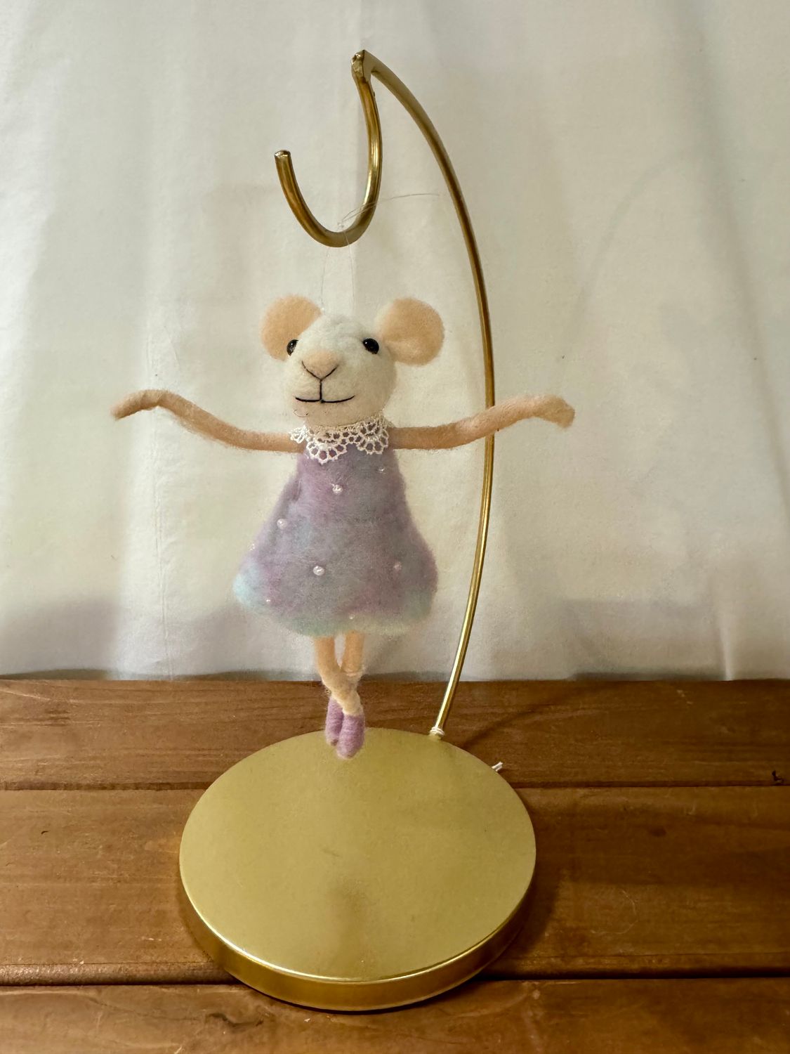 Felt Ballet Mouse in Blue/Purple Pearl Dress Felt Ballet Mouse in Blue/Purple Pearl Dress