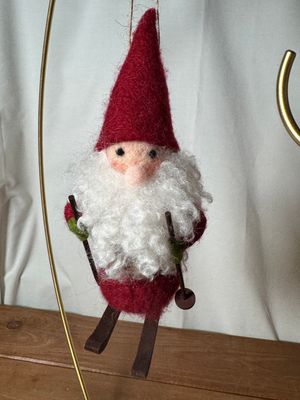 Felt Skiing Santa