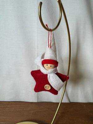 Felt Red Star Angel - Short Hair