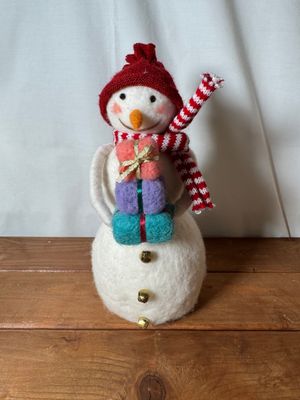 Felt Snowman w/Gifts