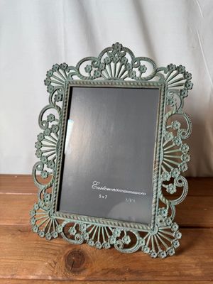 Metal Filigree Frame 8&quot; x 11&quot;T