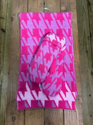 Houndstooth Scarf &amp; Mitten Set - Pink