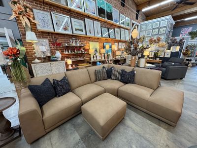 Joe 4PC Sectional + Ottoman