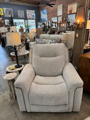Ulmer Double Power Fabric Recliner