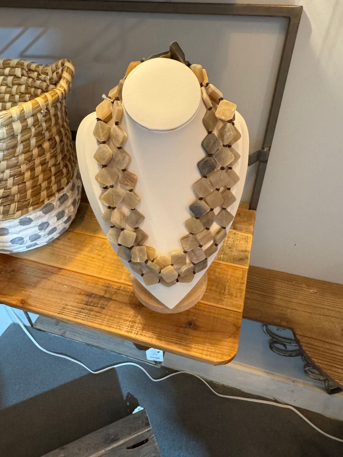 Multi-Layered Horn Bead Necklace - Light