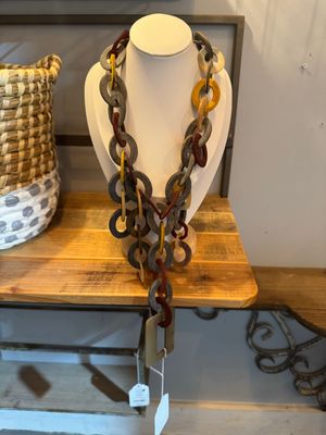 Multi-Colored Horn Chain Necklace Multi-Colored Horn Chain Necklace