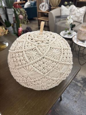 Macrame Pumpkin Lg
