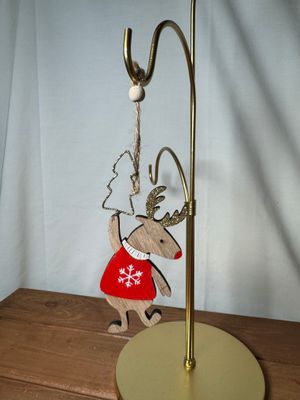Wooden Reindeer Holding Tree Ornament Sm