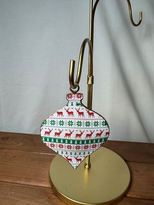 Scandi Red/Green/White Metal Finial Ornament