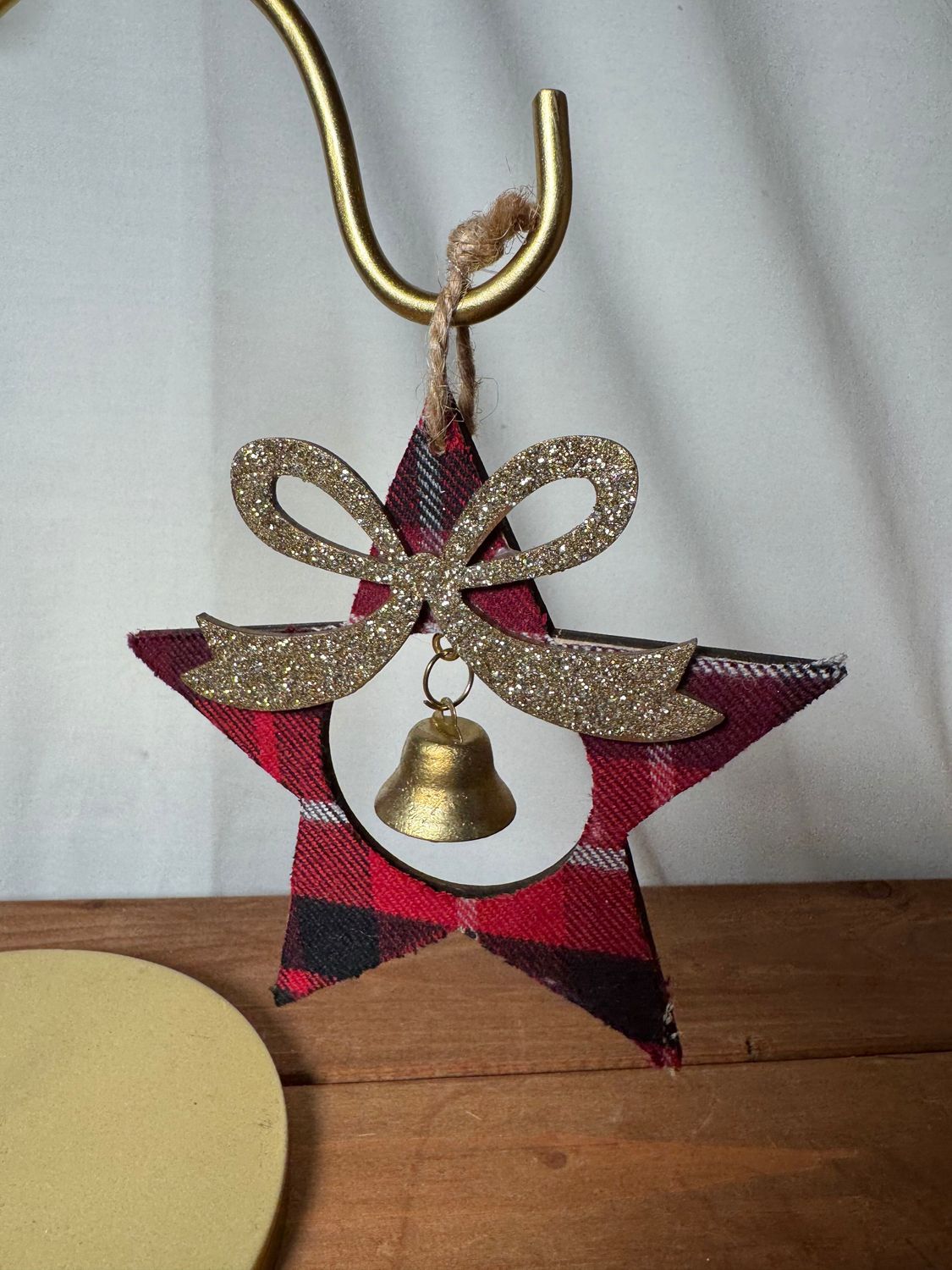 Wooden Plaid Star w/Bell Ornament