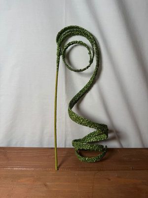 Green Glitter Swirl Pick