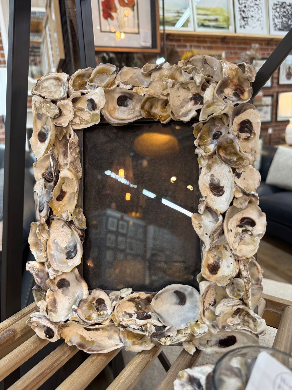 Oyster Shell Frame -9" x 11'5"T/Holds 5"x 7" Picture Oyster Shell Frame -9" x 11'5"T/Holds 5"x 7" Picture