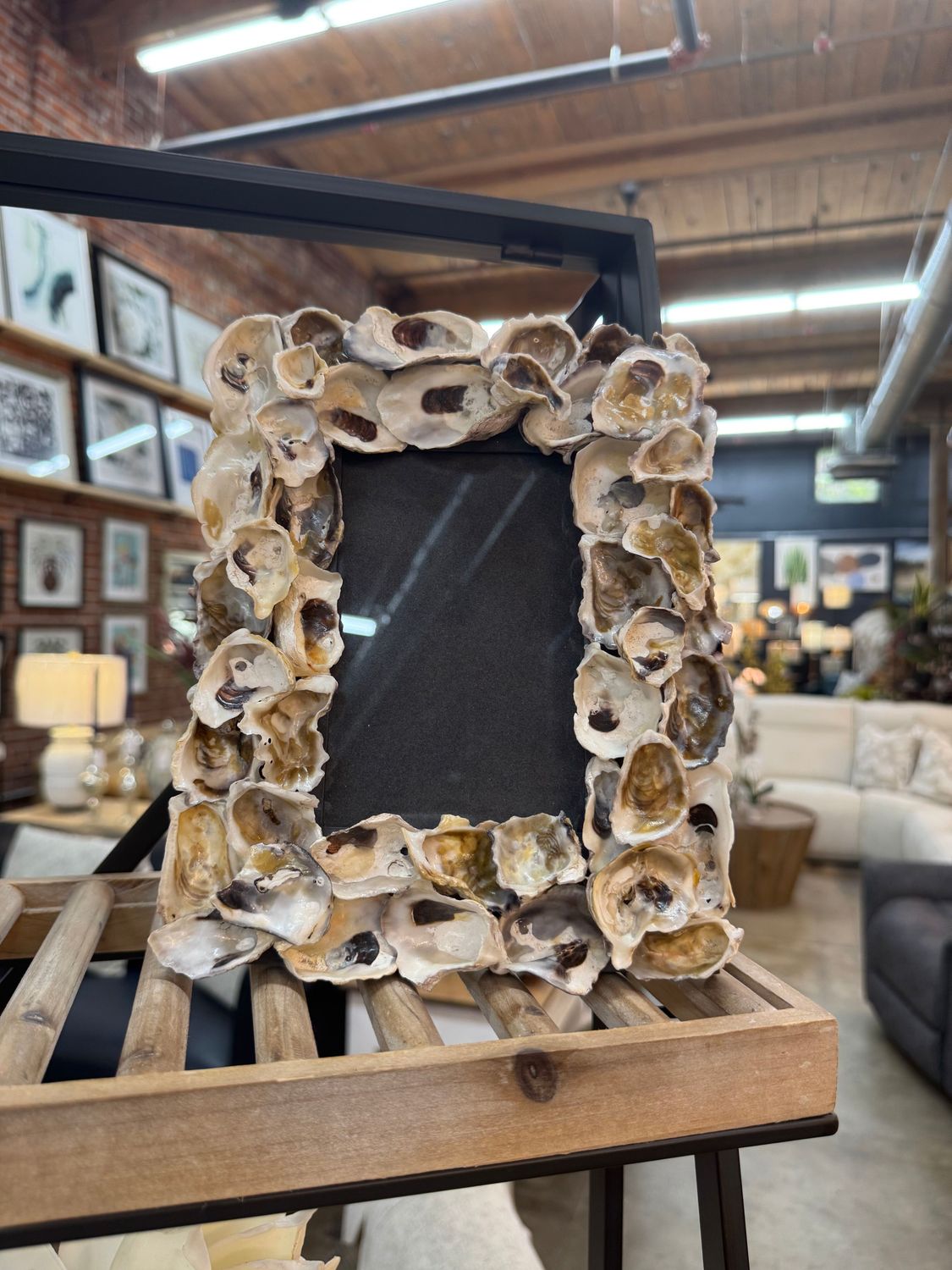 Oyster Shell Frame -7.5" x 10"T/Holds 4"x 6" Picture Oyster Shell Frame -7.5" x 10"T/Holds 4"x 6" Picture