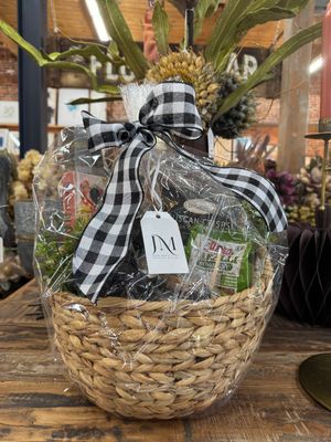 Gourmet Basket Gourmet Basket
