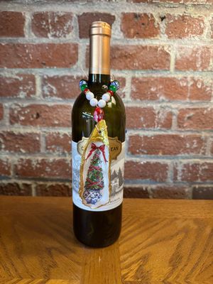 Oyster Shell BC - Holiday Blue & White III Oyster Shell BC - Holiday Blue & White III