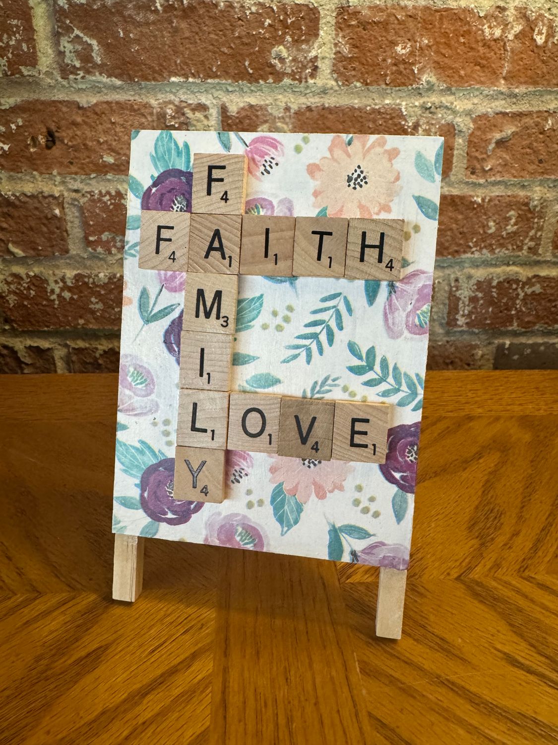 Family/Faith/Love Scrabble Easel 4.5"L x 7"H Family/Faith/Love Scrabble Easel 4.5"L x 7"H