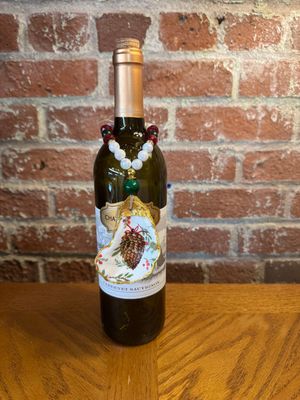 Oyster Shell BC - Holiday Pinecone III Oyster Shell BC - Holiday Pinecone III