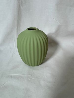 4" Stoneware Vase Seafoam 4" Stoneware Vase Seafoam
