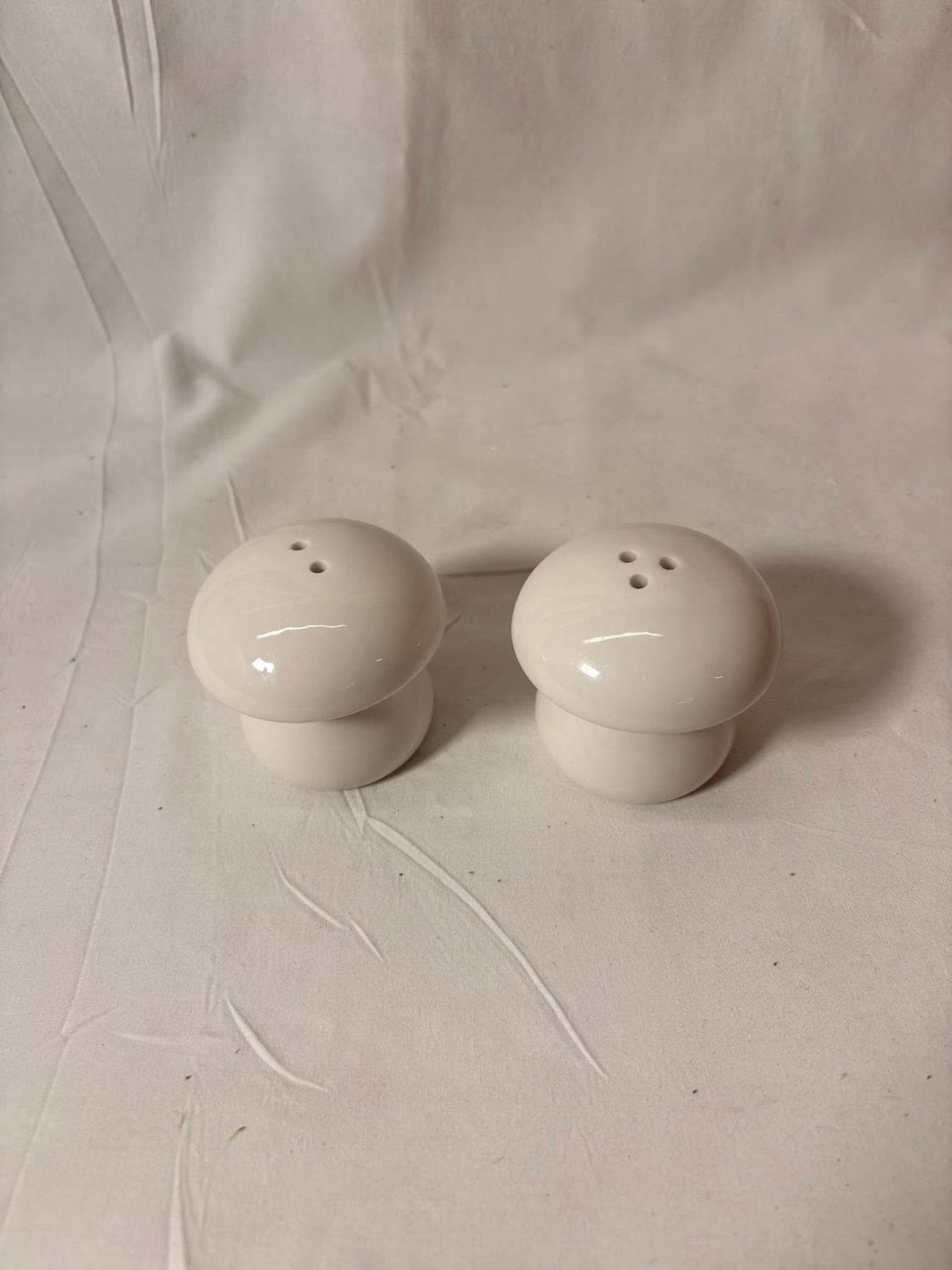 Ceramic White Mushroom Salt & Pepper Ceramic White Mushroom Salt & Pepper