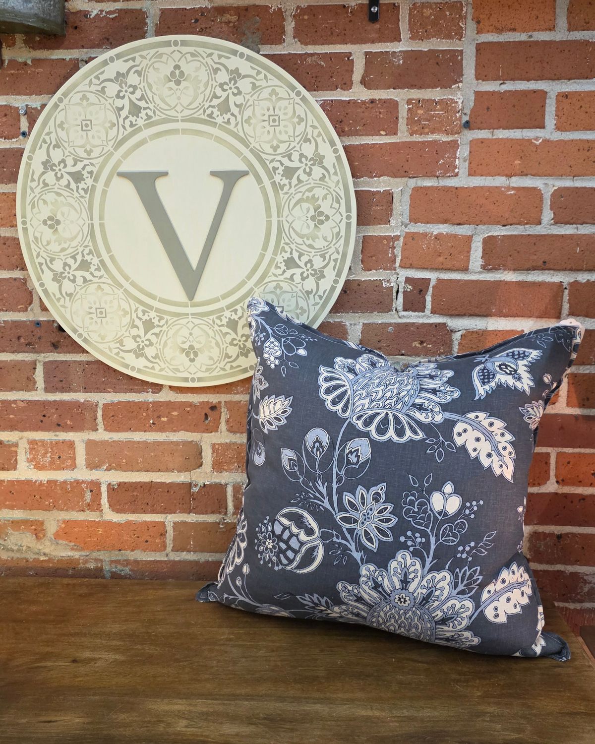 250/251 French Country Floral 21" 250/251 French Country Floral 21"