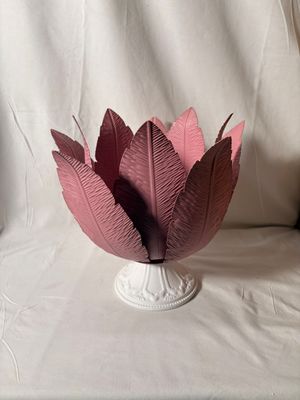 Metal Tulip Candleholder 10" Pink