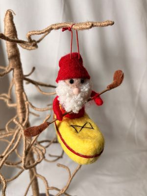 Felt Santa Canoe Ornament 4"