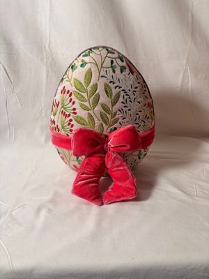 Floral Pattern Egg 9.5"