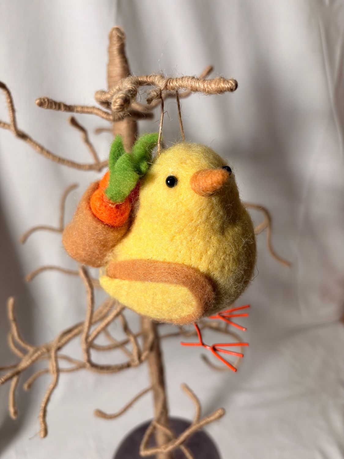Felt Chick w/Basket of Carrots Ornament 5"