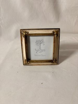 Gold/Crème Mini Leaf Frame 3" x 3"