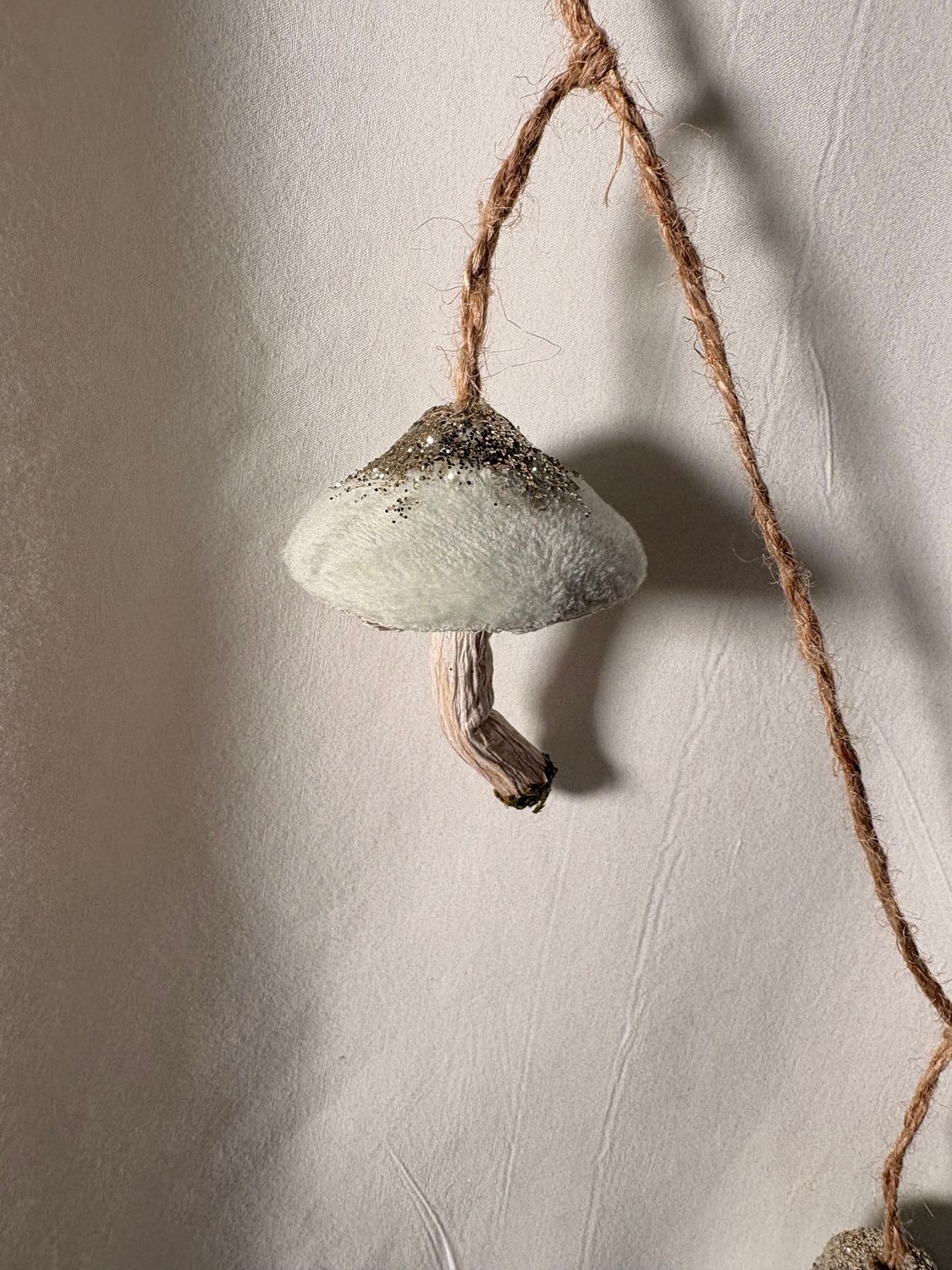 Mushroom Garland - Mint Green