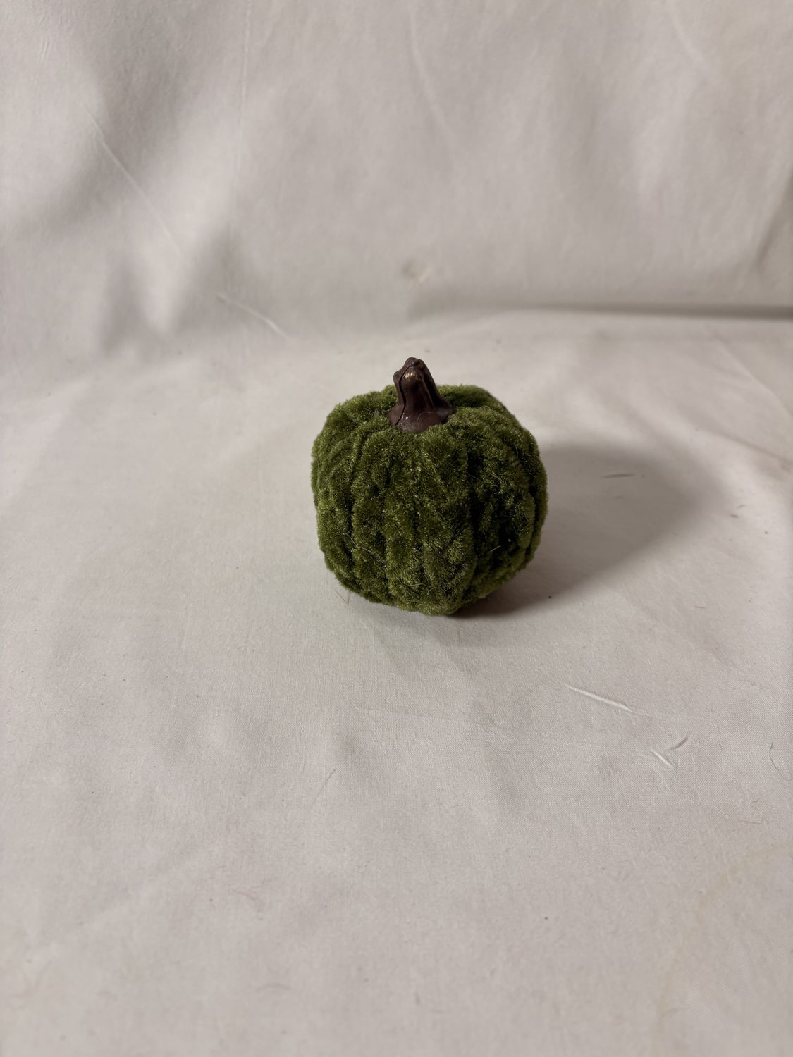 3.5" Green Velvet Pumpkin 3.5" Green Velvet Pumpkin
