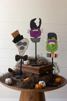 Painted Halloween Creature on Stand - Skeleton Painted Halloween Creature on Stand - Skeleton