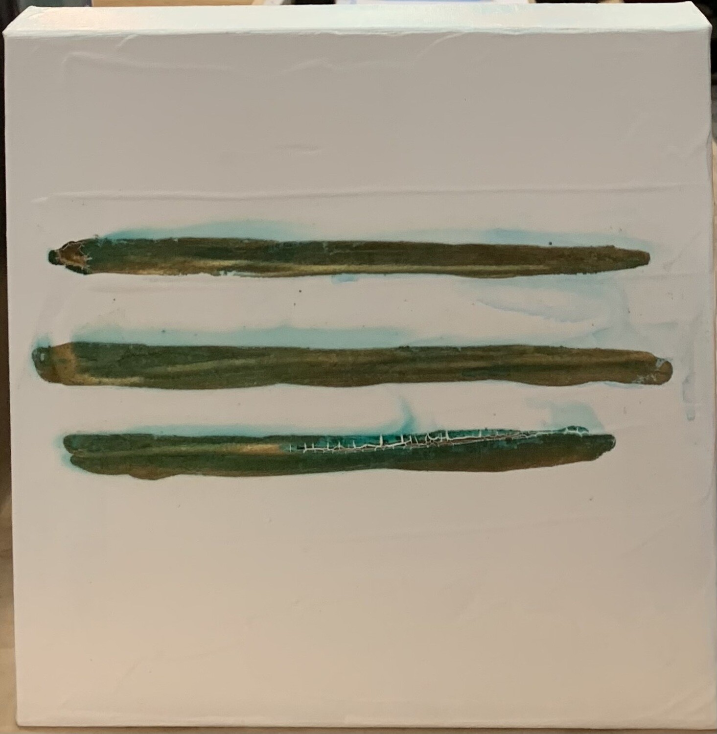 Avant III - 10"H x 10"W