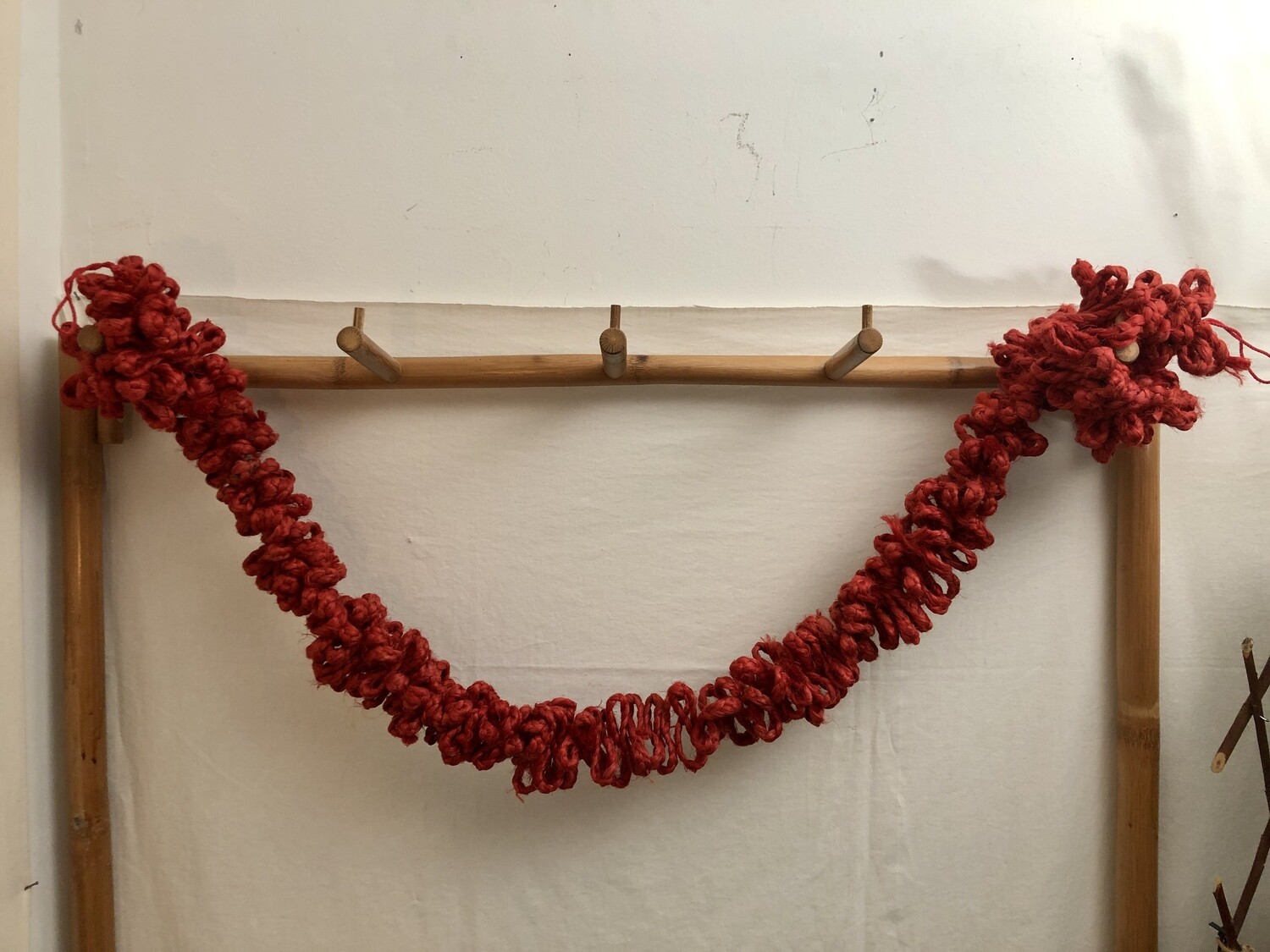 Jute Garland Red 6'