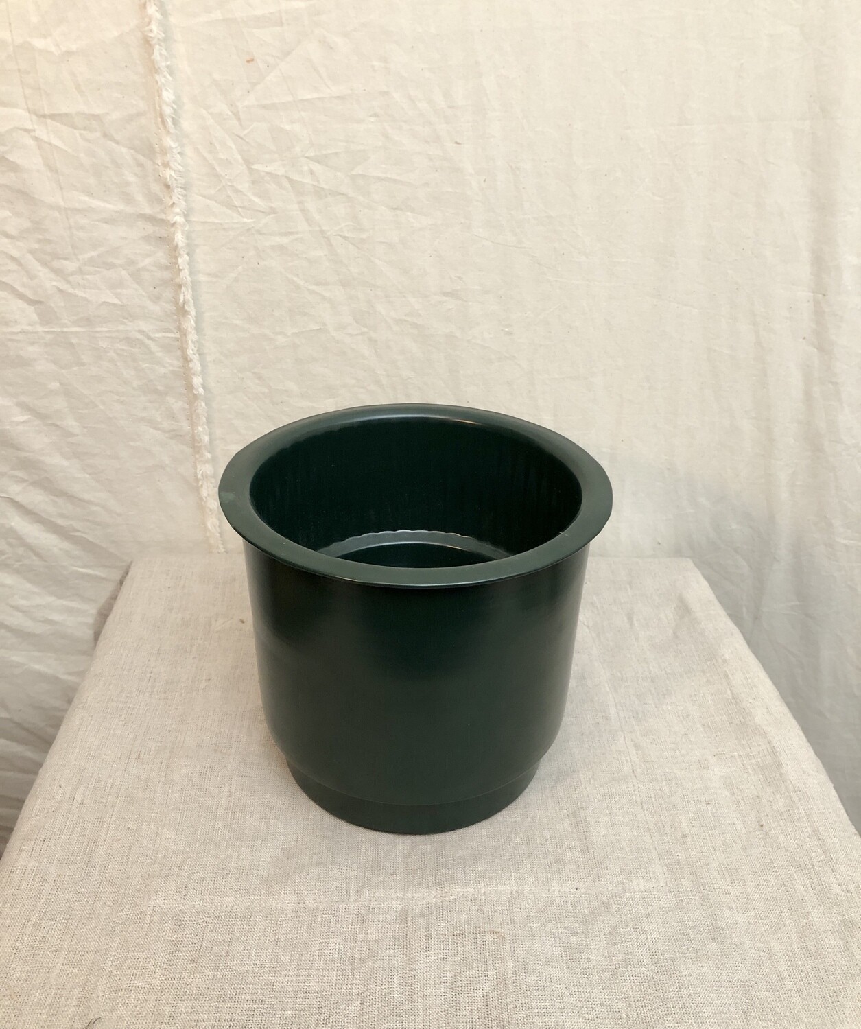 Painted Metal Planter w/Tray Bottom Sm Painted Metal Planter w/Tray Bottom Sm