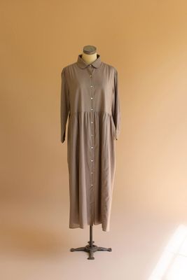 Long-Sleeve Buttondown Dress w/Pockets OSFM - Mocha