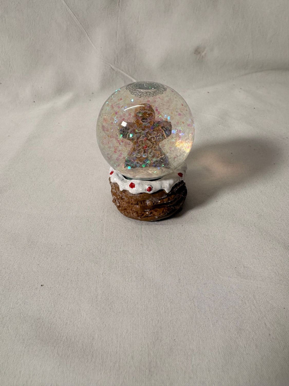 Mini Snow Dome 2.5" - Gingerbread Man Mini Snow Dome 2.5" - Gingerbread Man
