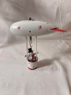 Metal Hot Air Balloon Ornament White 5.5"
