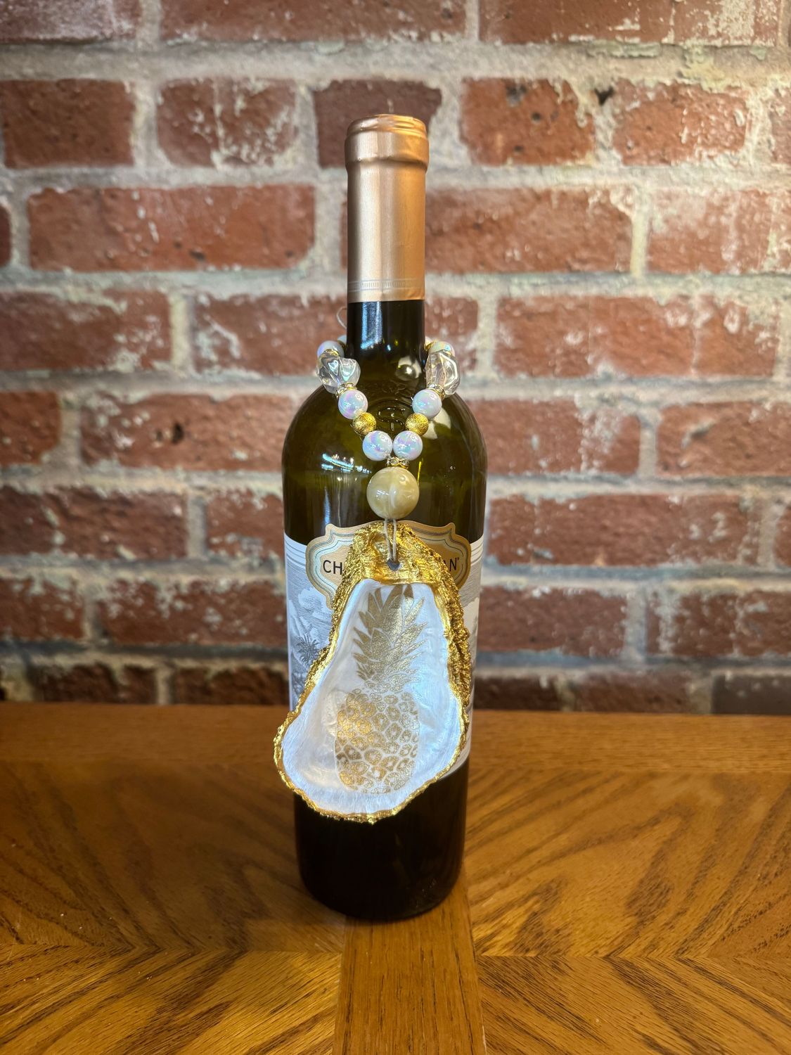 Oyster Shell BC - Golden Pineapple II Oyster Shell BC - Golden Pineapple II