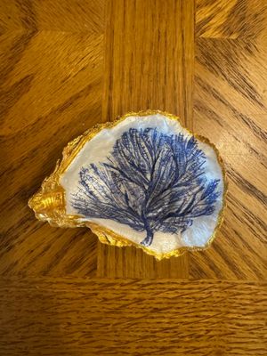 Oyster Shell Dish - Coral II