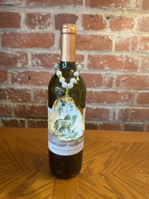 Oyster Shell BC - Green &amp; White Dogs I