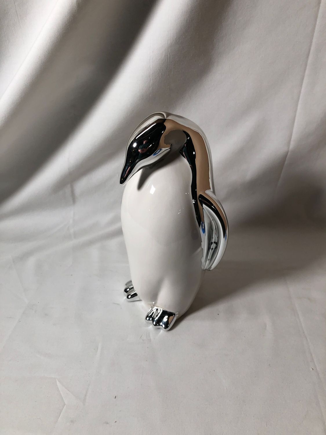 Ceramic Silver Penguin Lg