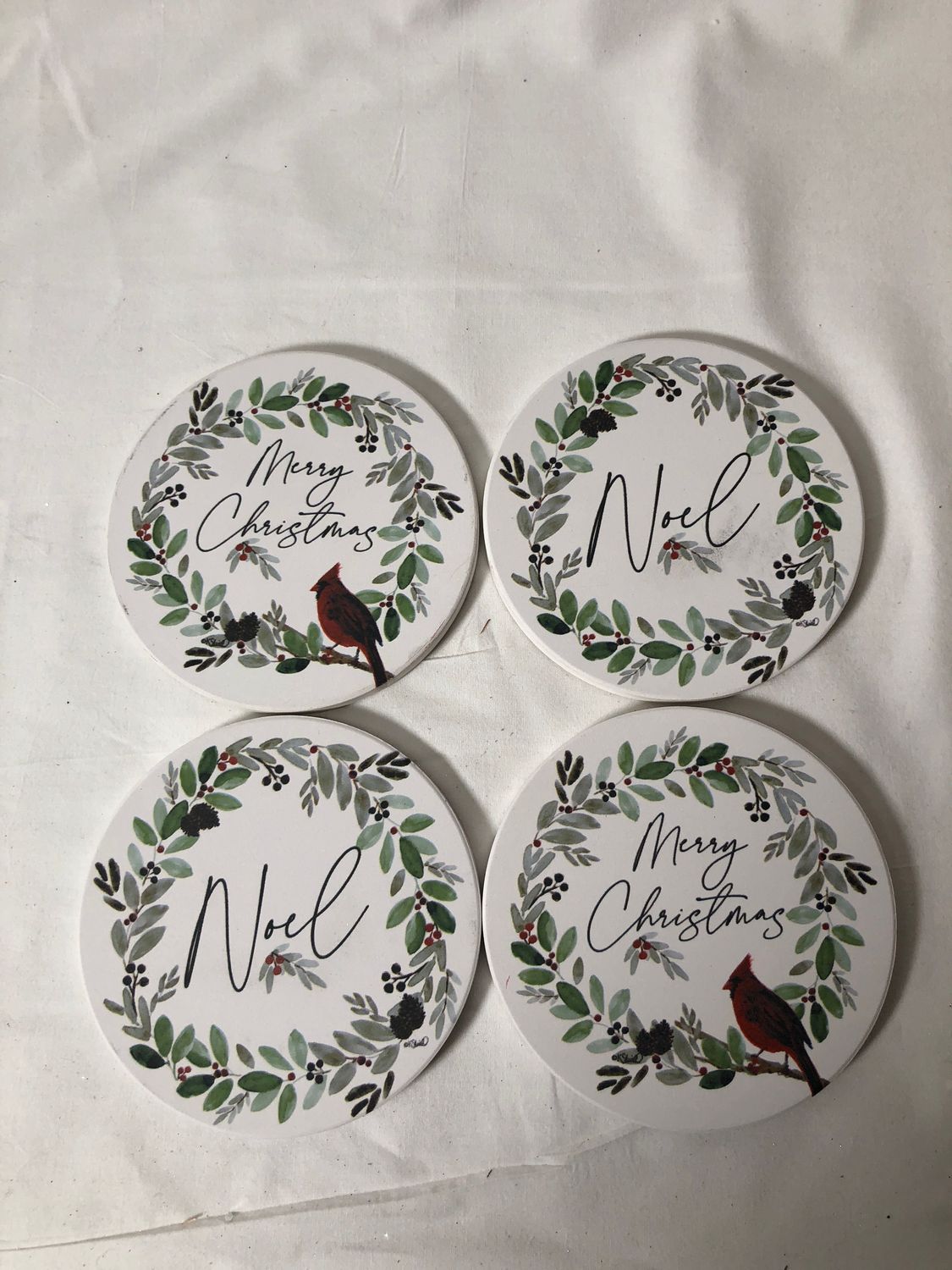 S/4 Round Merry Christmas Cardinal Coasters S/4 Round Merry Christmas Cardinal Coasters